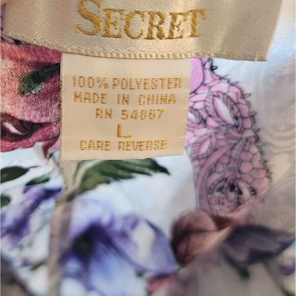 VICTORIA'S SECRET GOLD LABEL Shorts - Picture 6 of 6